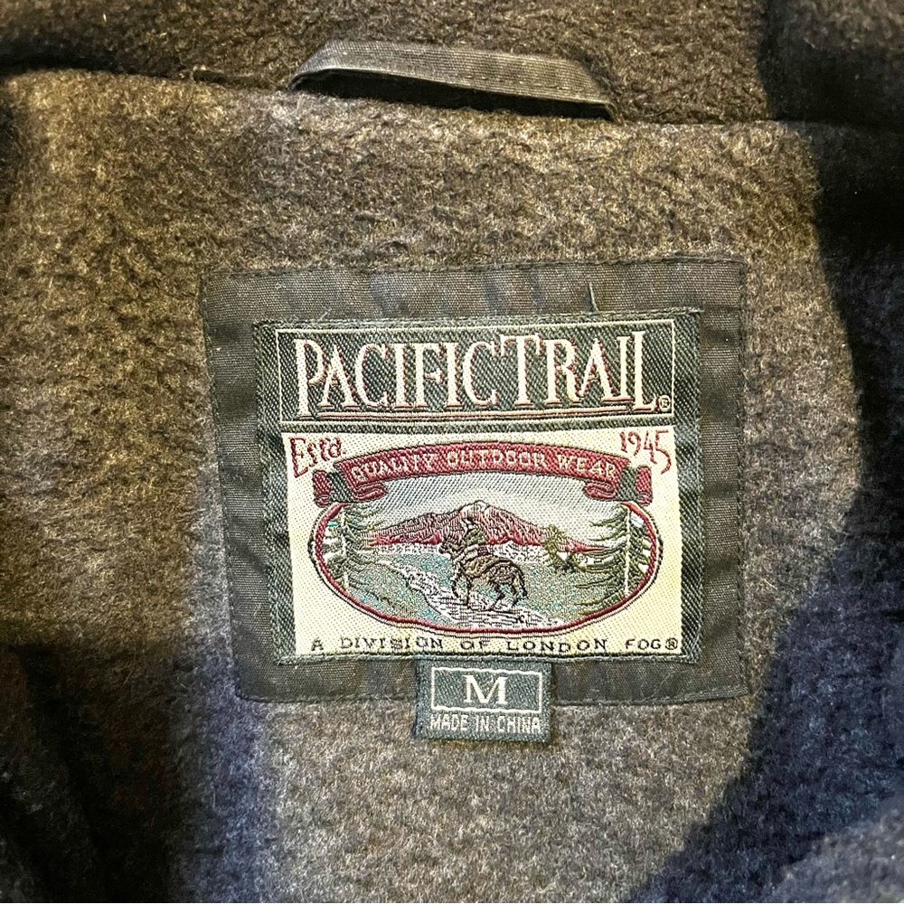 HOST PICK Pacific Trail Outdoor Wear Men’s Coat in Khaki with Black Trim - Picture 4 of 12